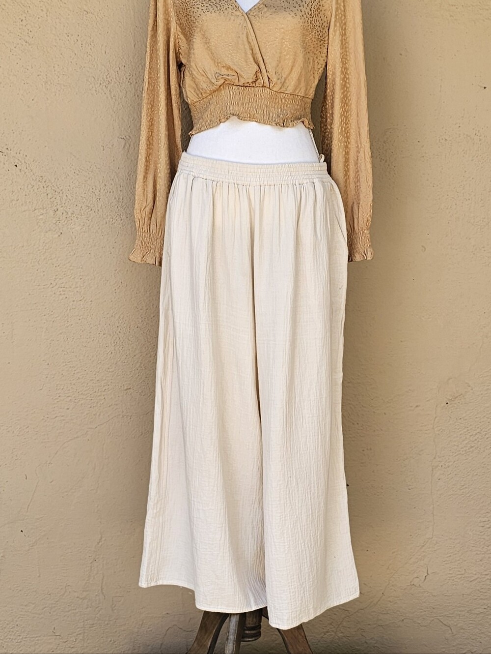 Wilfred Soft Wide Leg Cream Cotton Pants Size Large